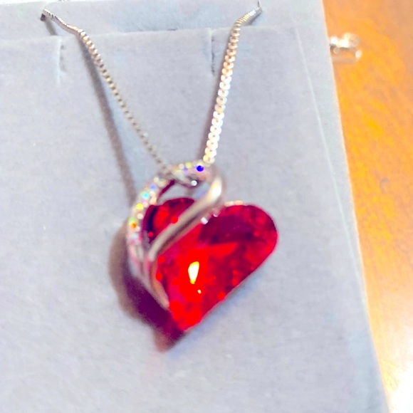 NWT Beautiful Ruby Red heart ♥️ with lab created Diamonds Necklace. - Picture 5 of 11